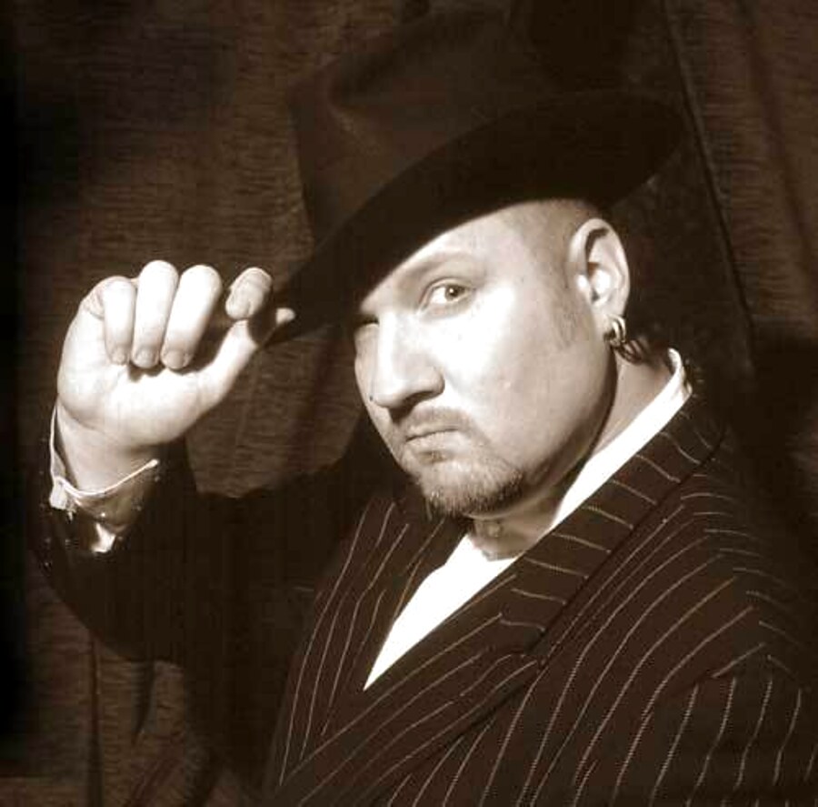 Dr. Ring Ding artist photo