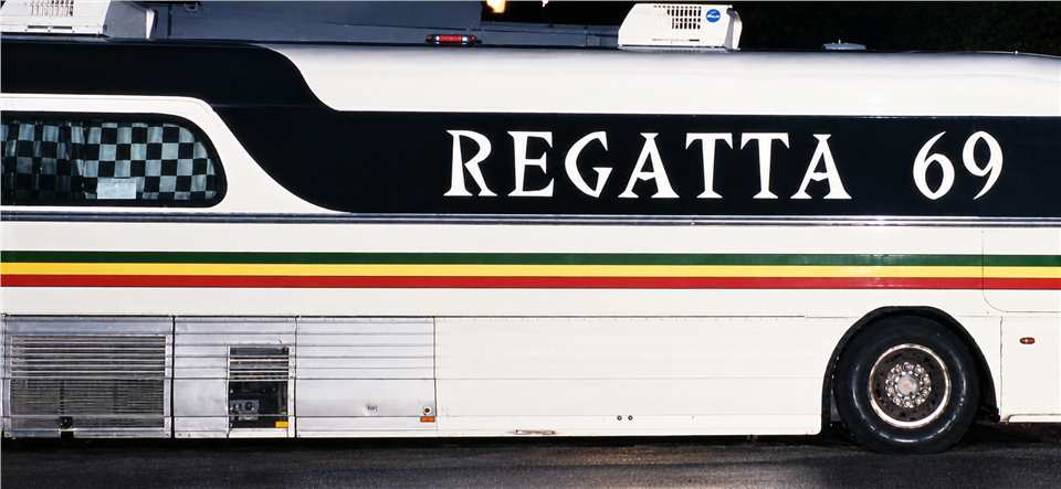 Tour bus — IMG_0965.PNG