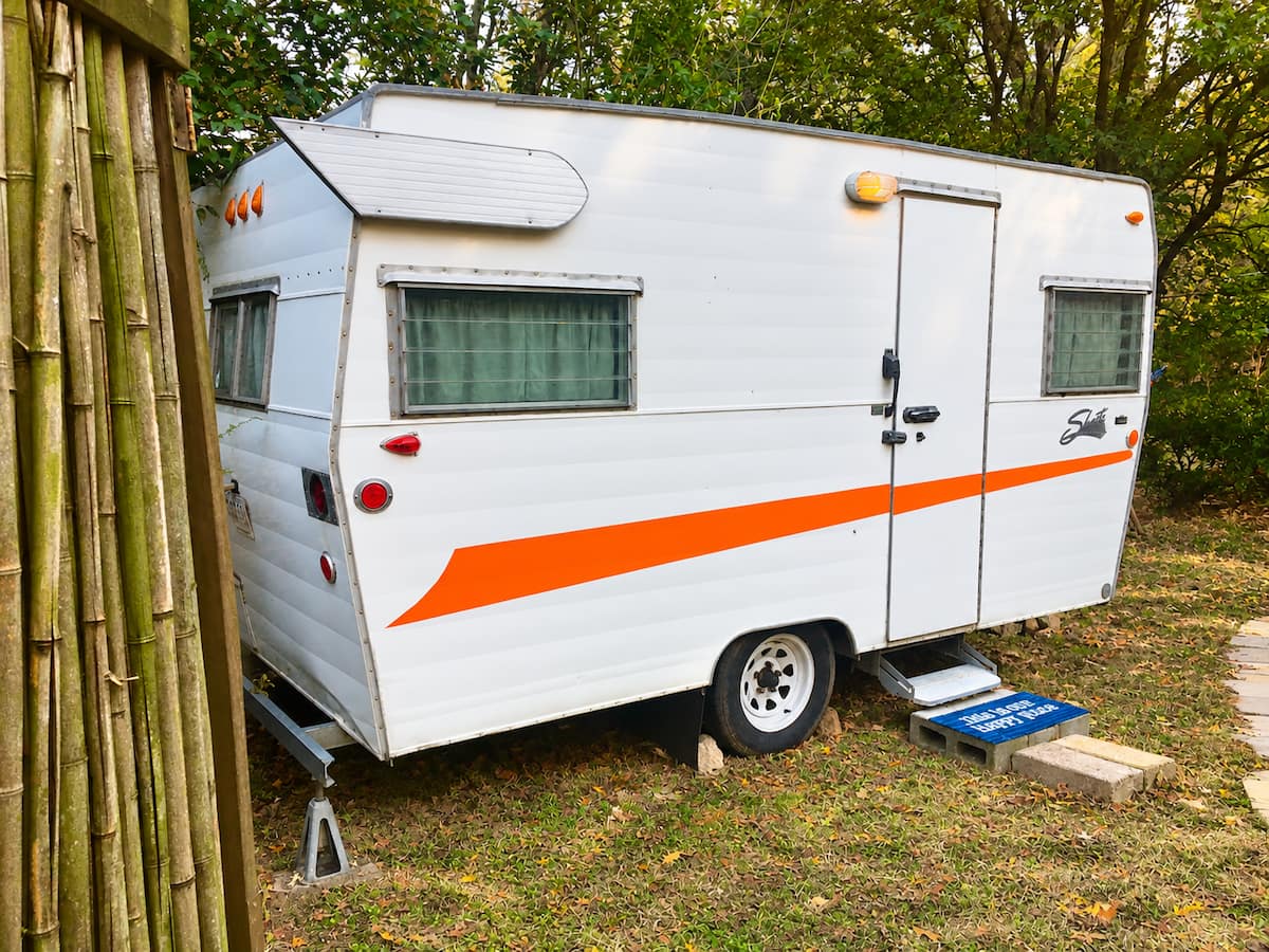 1966 Shasta Cottage w/AC cover photo
